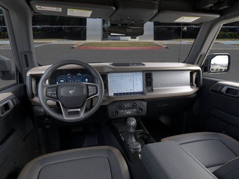 New 2026 Ford Bronco Big Bend AWD/4WD image 9