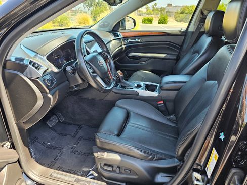 Used 2014 Cadillac SRX Performance w/ Driver Awareness Package FWD image 16