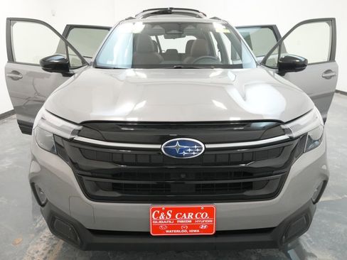 Used 2025 Subaru Forester Touring image 35