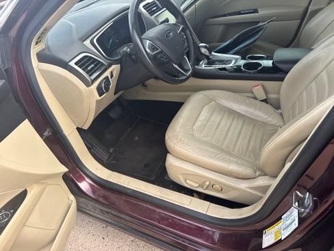 Used 2013 Ford Fusion SE FWD image 5