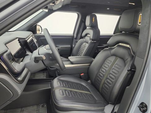 Used 2024 Rivian R1S Adventure Quad AWD/4WD image 21