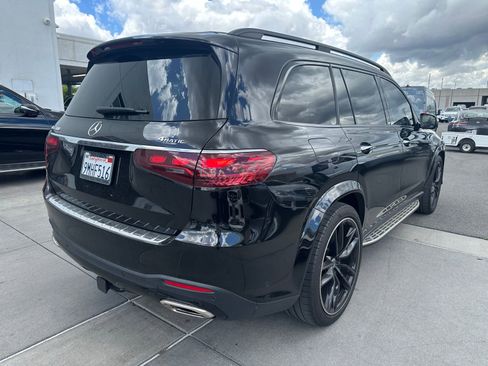 Used 2024 Mercedes-Benz GLS 580 4MATIC image 5