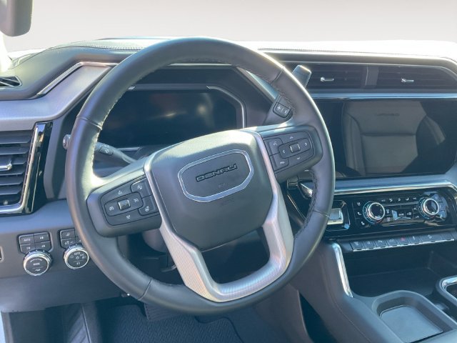 Used 2026 GMC Sierra 3500 Denali w/ Denali Reserve Package AWD/4WD image 12
