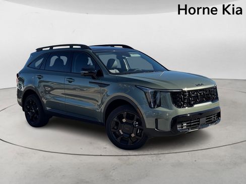 New 2026 Kia Sorento SX image 2