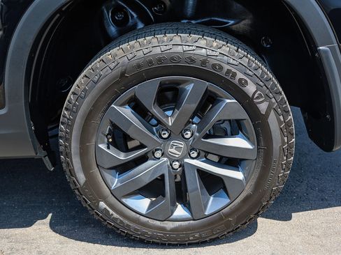 Certified 2025 Honda Ridgeline Sport image 26