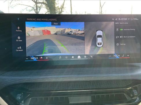 Used 2025 BMW 430i xDrive Coupe w/ Premium Package image 28