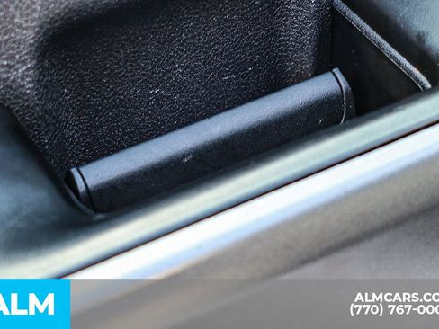 Used 2025 Ford F250 XLT image 48