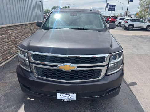 Used 2017 Chevrolet Suburban LT AWD/4WD image 3