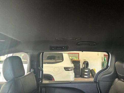 New 2027 Chrysler Pacifica Select AWD/4WD image 14