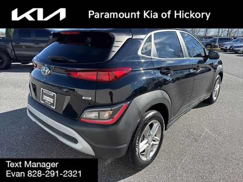Used 2023 Hyundai Kona SE w/ Cargo Package image 7