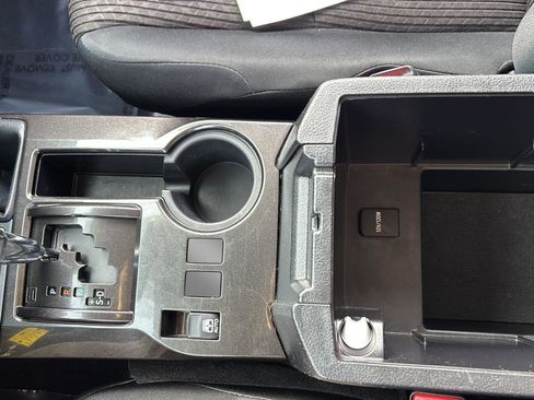 Used 2014 Toyota 4Runner Trail image 33