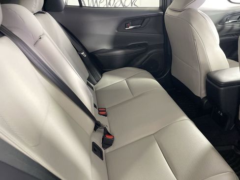 New 2026 Toyota Prius XLE FWD image 24