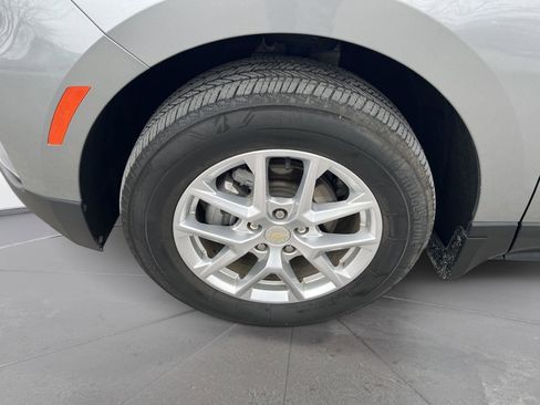 Used 2023 Chevrolet Equinox LT w/ LPO, Floor Liner Package image 11