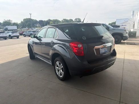 Used 2011 Chevrolet Equinox LS w/ Bluetooth Package FWD image 3