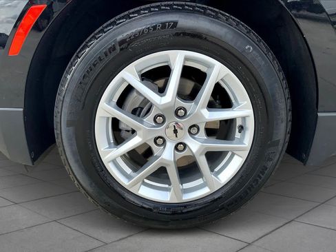 Certified 2024 Chevrolet Equinox LS image 9