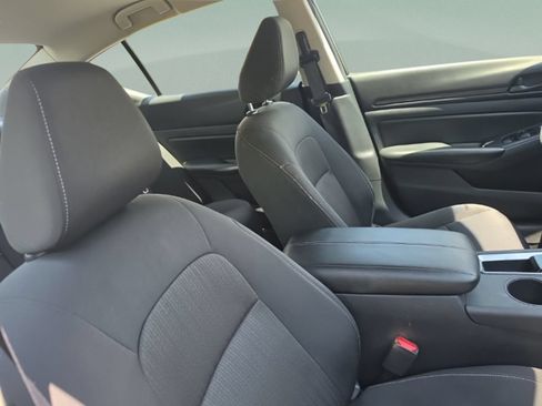 Used 2023 Nissan Altima 2.5 S FWD image 28