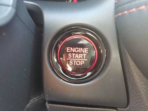 Certified 2025 Honda HR-V Sport image 25