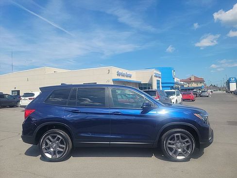 Used 2023 Honda Passport EX-L image 6