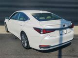 Used 2019 Lexus ES 300h image 3