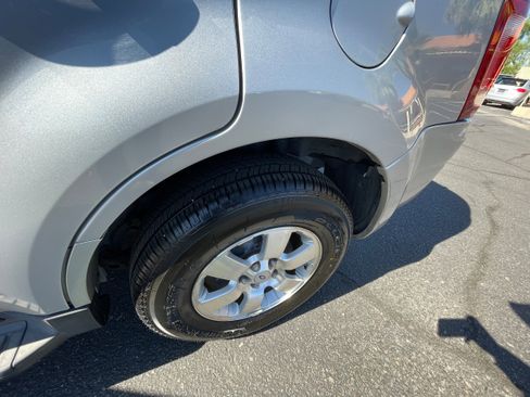 Used 2009 Ford Escape 2WD Hybrid image 18