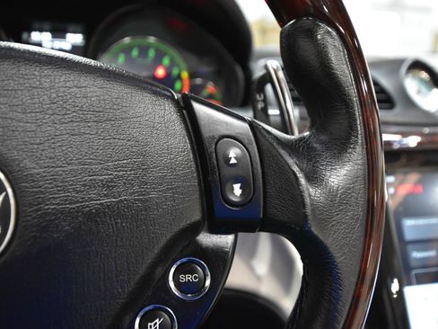 Used 2015 Maserati GranTurismo Convertible RWD image 27