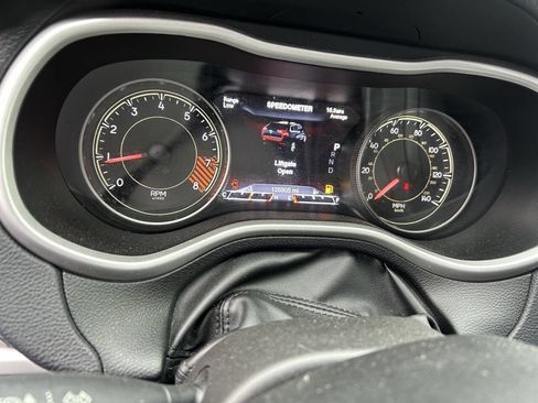 Used 2014 Jeep Cherokee Trailhawk w/ Cold Weather Group image 25