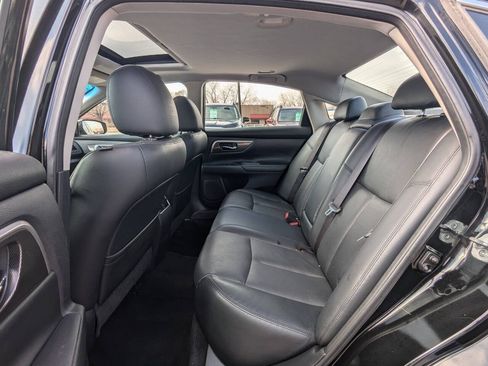 Used 2015 Nissan Altima 2.5 SL w/ Technology Package FWD image 14