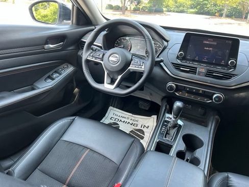 Used 2021 Nissan Altima 2.5 SR FWD image 28