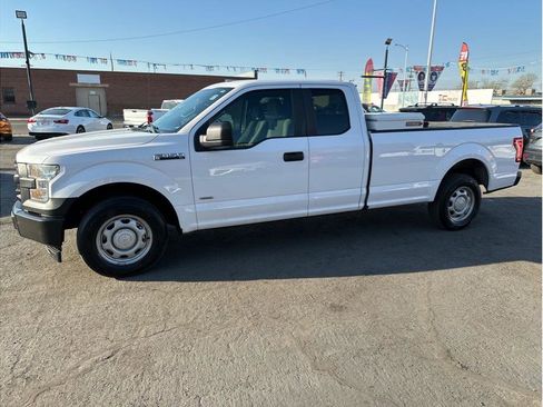 Used 2017 Ford F150 XL w/ Equipment Group 101A Mid RWD image 2