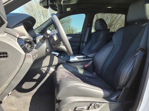 Used 2023 Acura MDX A-Spec image 6