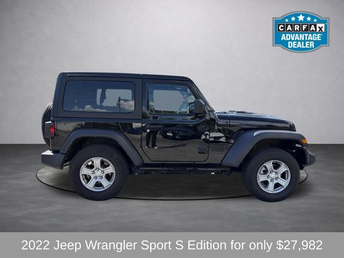 Used 2022 Jeep Wrangler Sport AWD/4WD image 2
