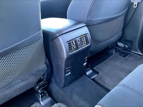 Used 2016 Toyota 4Runner SR5 image 25