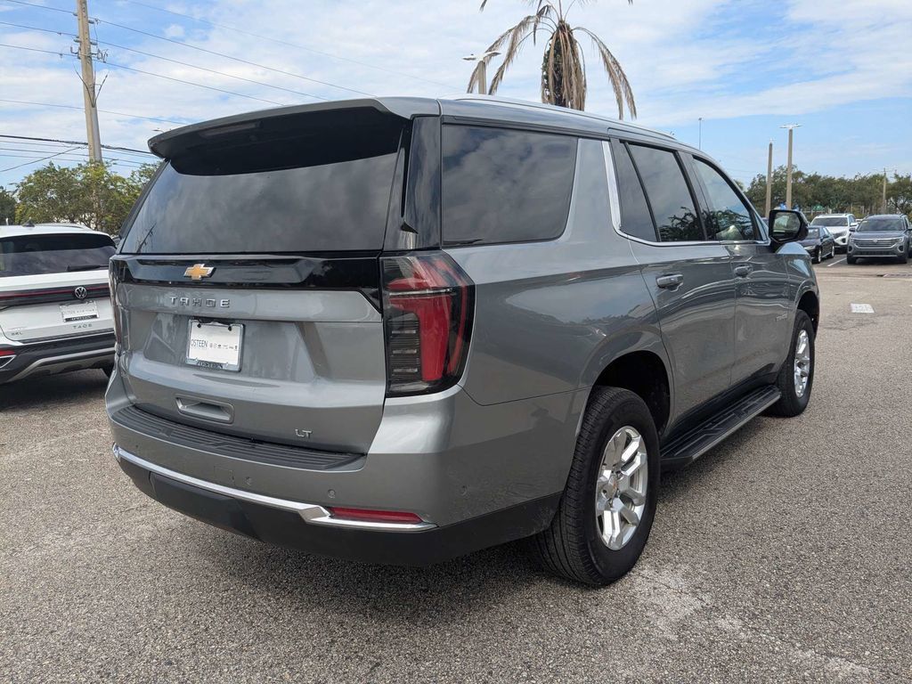 Used 2025 Chevrolet Tahoe LT AWD/4WD image 6
