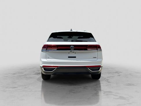 Used 2024 Volkswagen Atlas Cross Sport SE AWD/4WD image 7