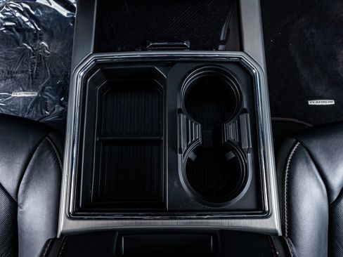 Used 2022 Ford F250 Platinum image 28