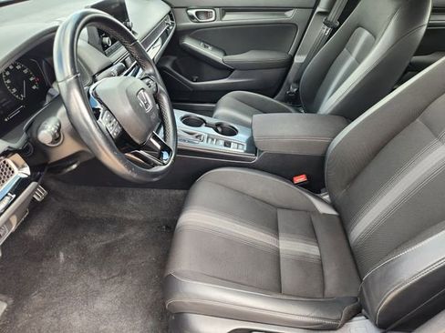 Used 2023 Honda Civic Sport image 9