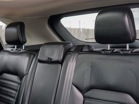 Used 2019 Ford Edge SEL w/ Equipment Group 201A image 23