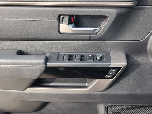 Used 2023 Toyota Sequoia Limited image 24