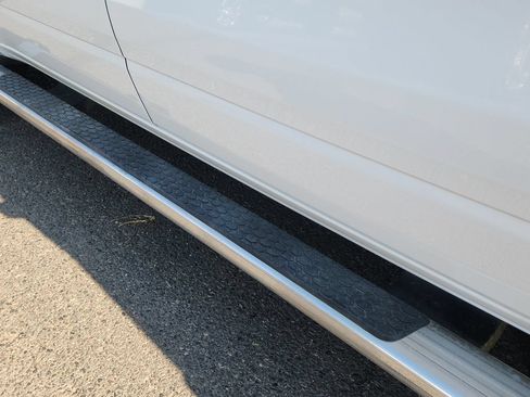 Used 2022 RAM 1500 Laramie AWD/4WD image 25