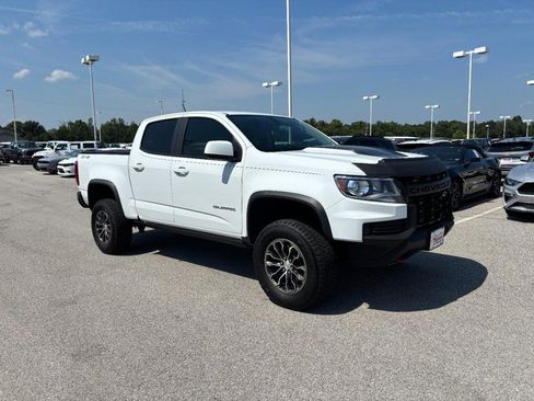 Used 2022 Chevrolet Colorado ZR2 image 2