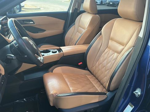 Used 2023 Nissan Rogue Platinum w/ Platinum Premium Package image 11