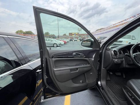 Used 2017 Buick Enclave Premium w/ Experience Buick Package AWD/4WD image 8
