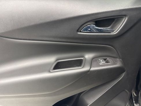 Used 2019 Chevrolet Equinox LT image 23