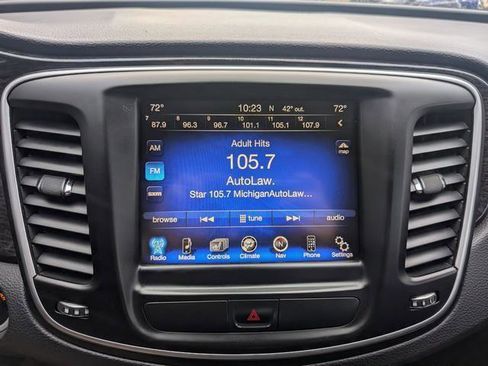 Used 2015 Chrysler 200 C w/ Sun/Sound Group image 10
