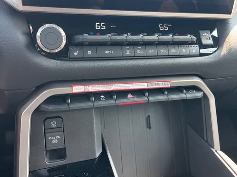 New 2025 Toyota Tundra Limited image 13