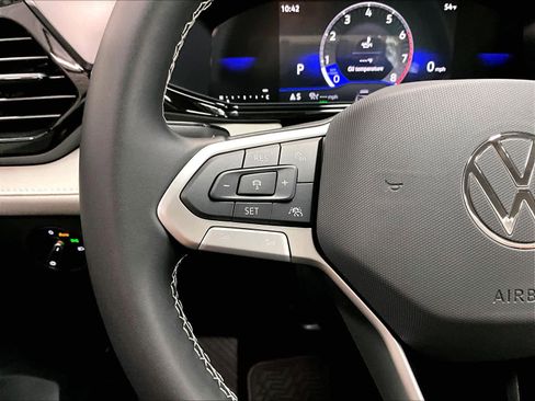 New 2026 Volkswagen Taos S image 17