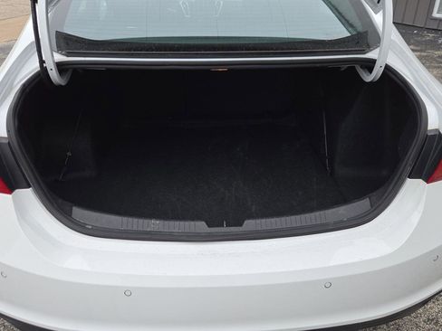 Used 2024 Chevrolet Malibu LT FWD image 22