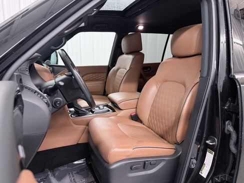 Certified 2023 INFINITI QX80 Sensory w/ Cargo Package AWD/4WD image 12