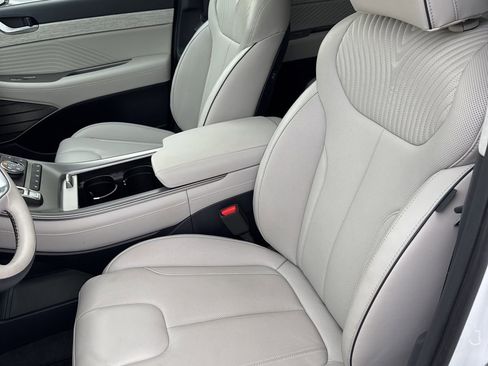 Used 2025 Hyundai Palisade Calligraphy image 39