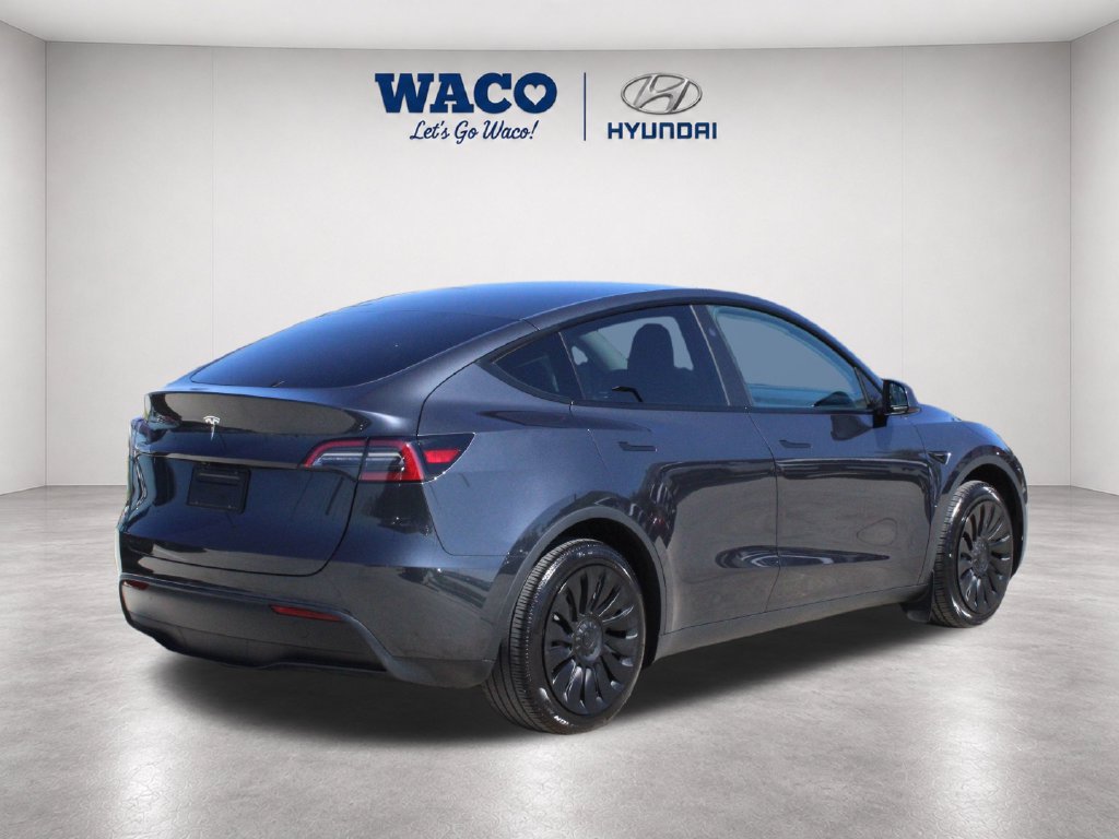 Used 2025 Tesla Model Y Long Range RWD image 7